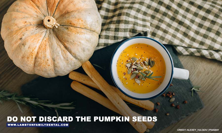 Do not discard the pumpkin seeds