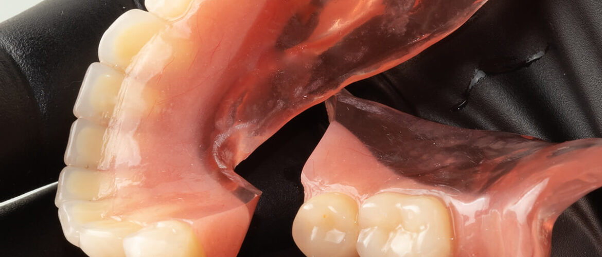 9-Everyday-Habits-That-Can-Damage-Your-Dentures