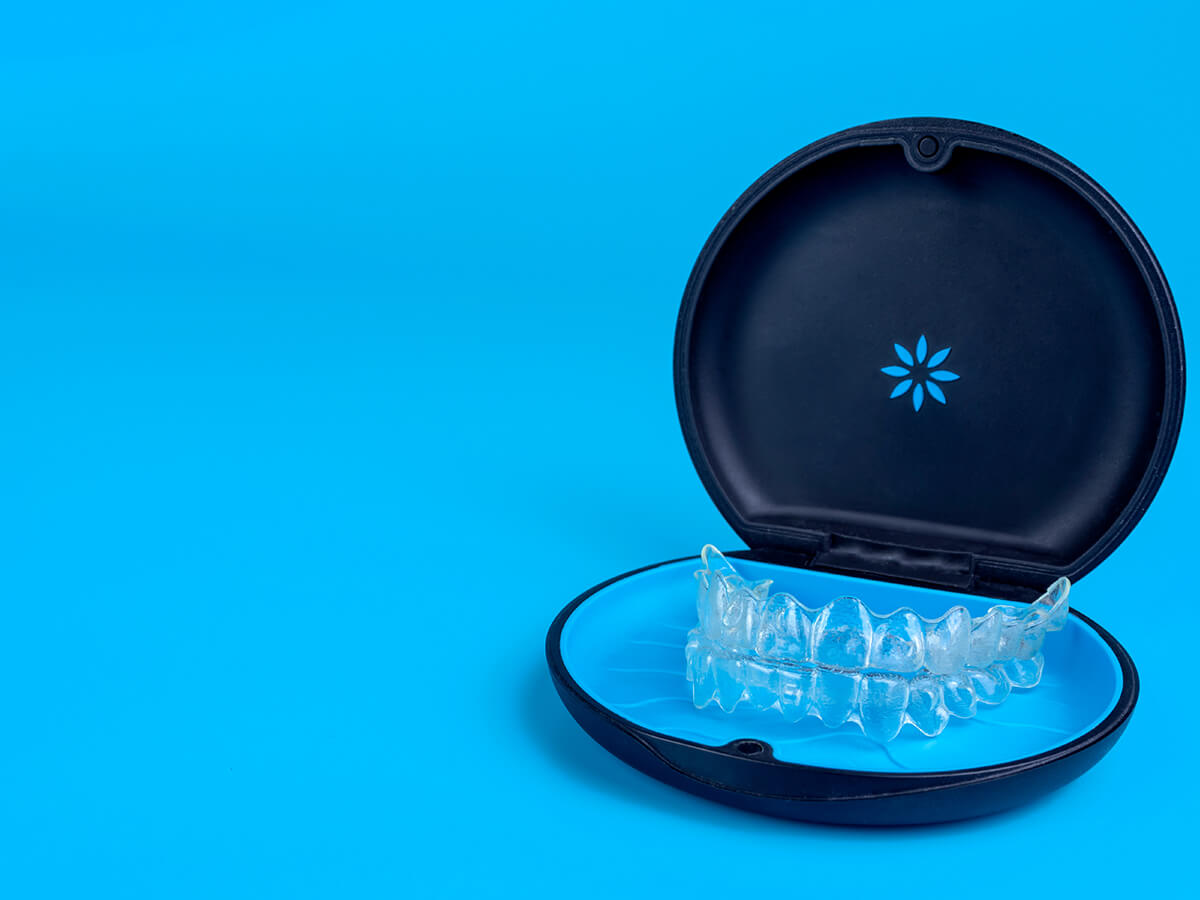 What-Tools-Keep-Your-Aligners-on-Track-at-Work