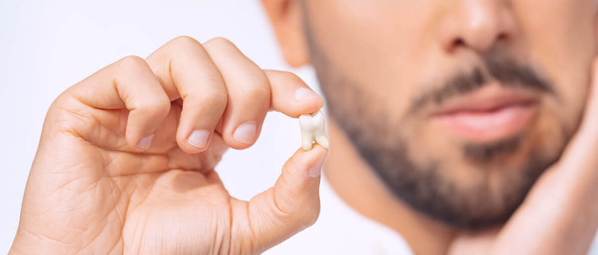 Which-Habits-Raise-Your-Risk-of-Dry-Socket-After-a-Wisdom-Tooth-Extraction