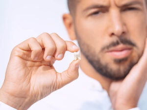 Which-Habits-Raise-Your-Risk-of-Dry-Socket-After-a-Wisdom-Tooth-Extraction